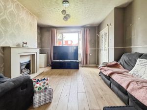 Lounge- click for photo gallery